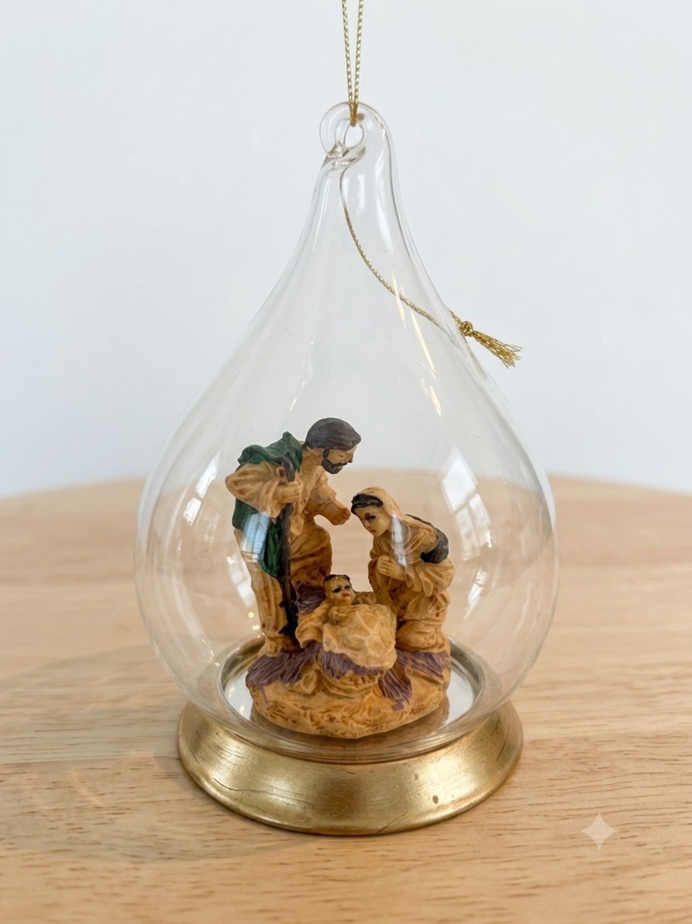 Teardrop Glass Nativity Scene Christmas Tree Ornament Gold Jesus Mary Joseph 4โ
